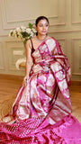 Magenta Contrast Munga Banarasi Saree with Floral Jaal and Kalash Motifs