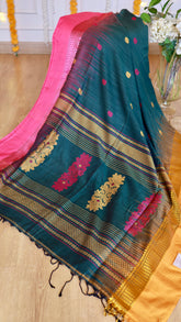 Full view of intricate extra-weft pallu design on Peacock Green and Rani Pink Cotton Bomkai Saree with zari work and tassels.