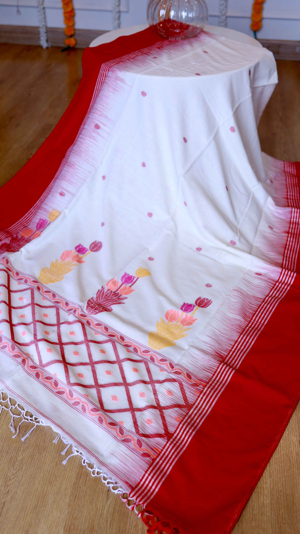 Pristine Off-White & Crimson Handwoven Khadi Cotton Saree with Floral Jamdani Weave & Matching Blouse Piece