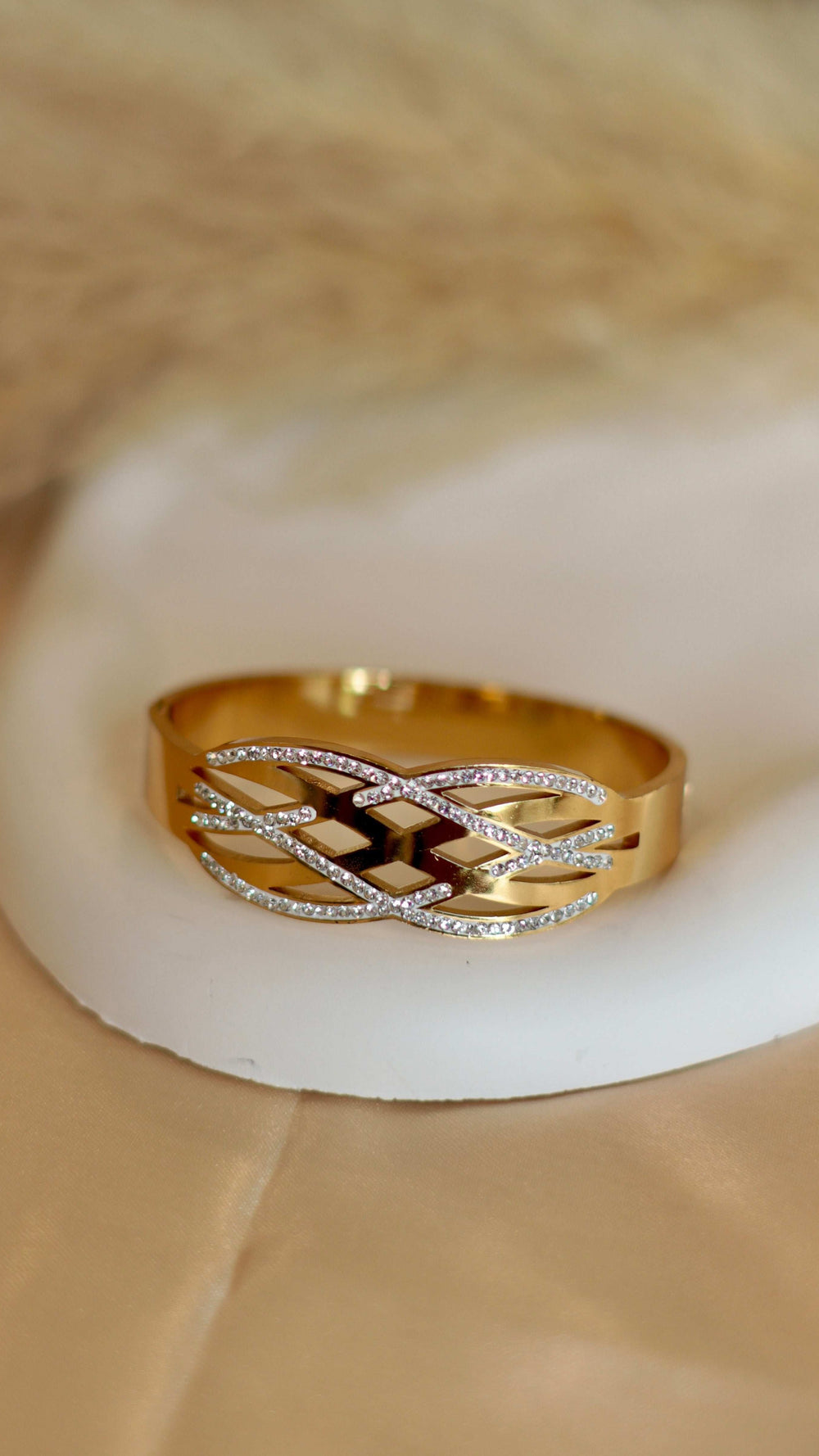 Beautiful Gold-Plated White Stone Detailing Bracelet - Occean By Soumali