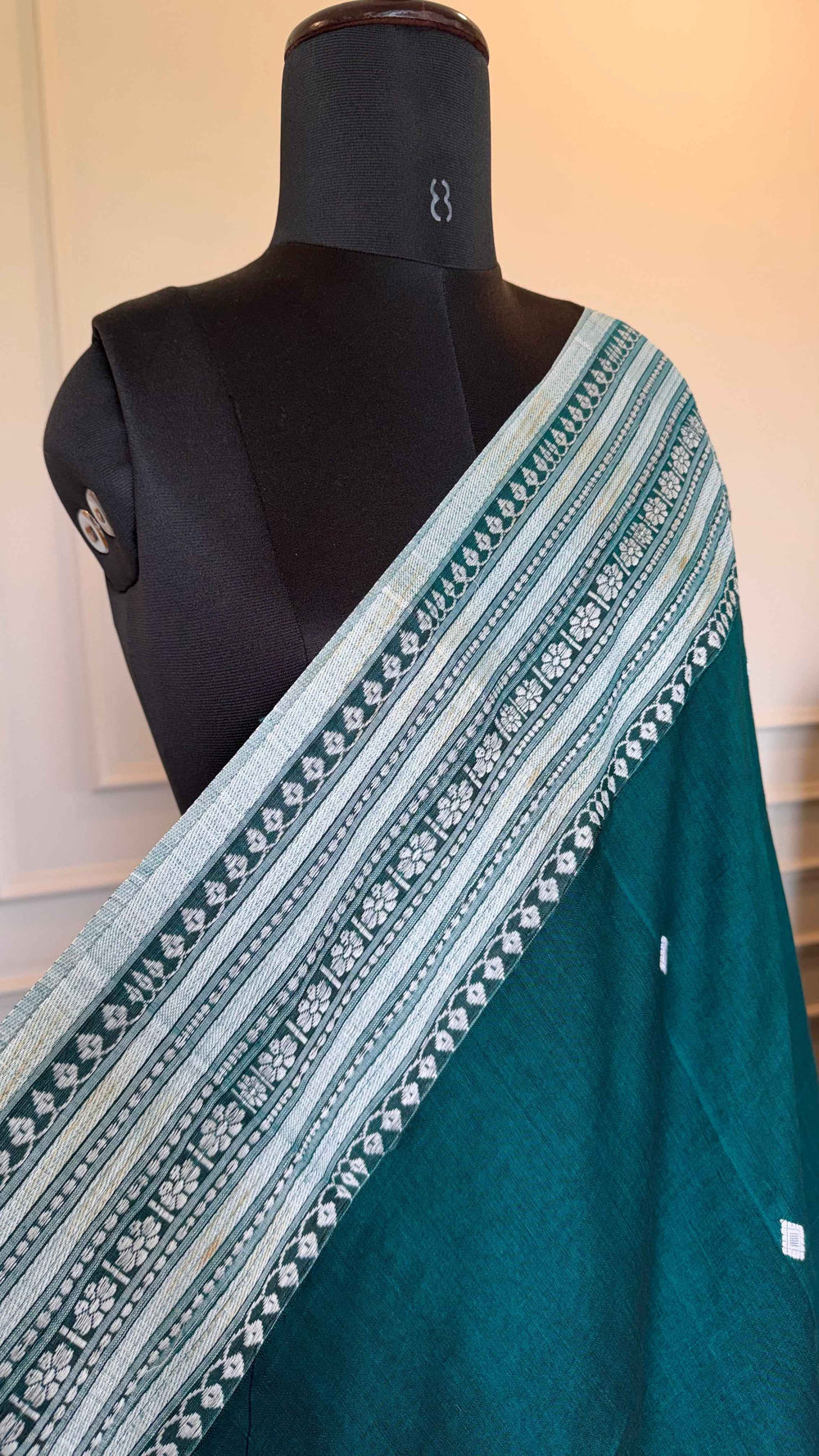 Deep Emerald Handloom Cotton Saree with Intricate White Thread Work