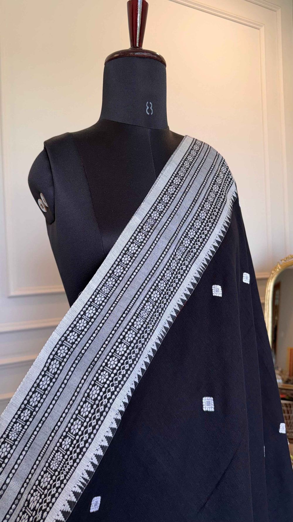 Black Handloom Cotton Saree with Intricate White Thread Work | TITAFU
