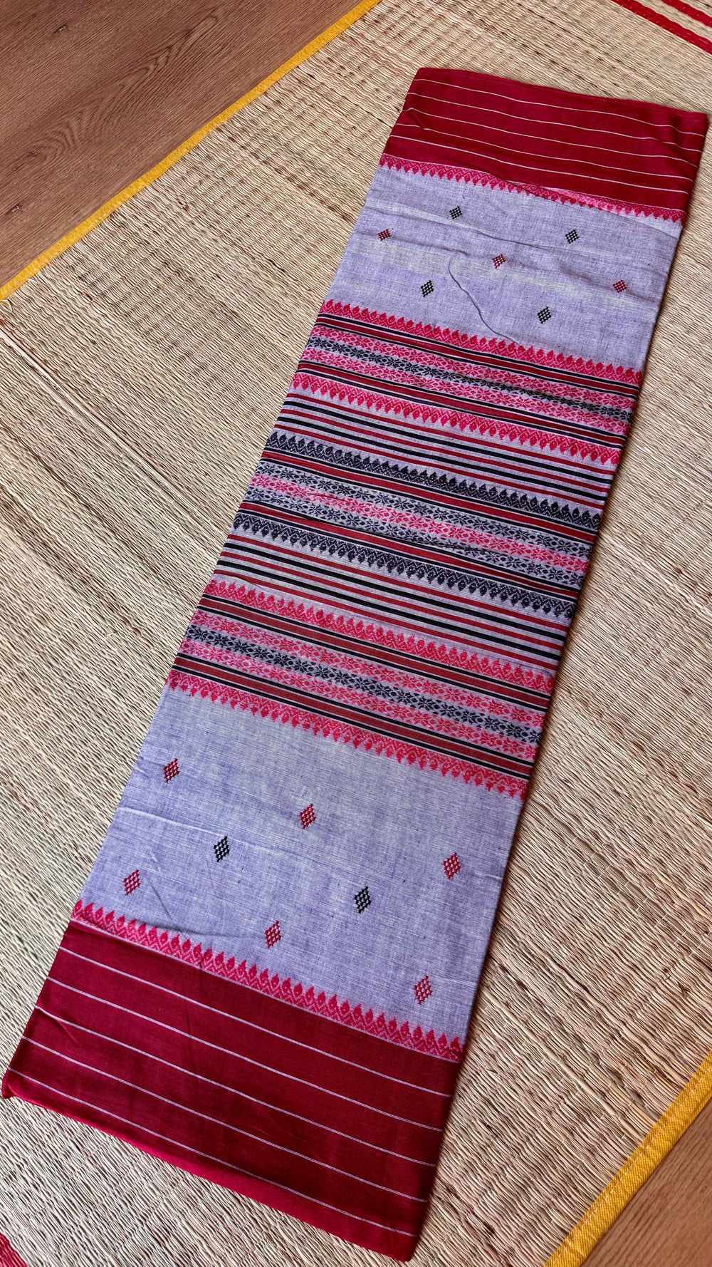 Authentic Grey & Red Dhonekhali Cotton Saree with Traditional Thread Work