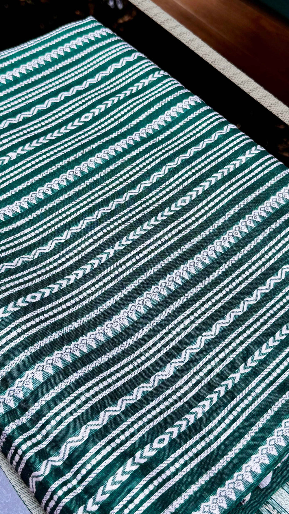 Deep Emerald Handloom Cotton Saree with Intricate White Thread Work