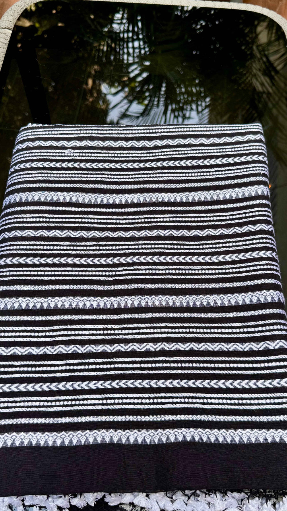 Black Handloom Cotton Saree with Intricate White Thread Work | TITAFU