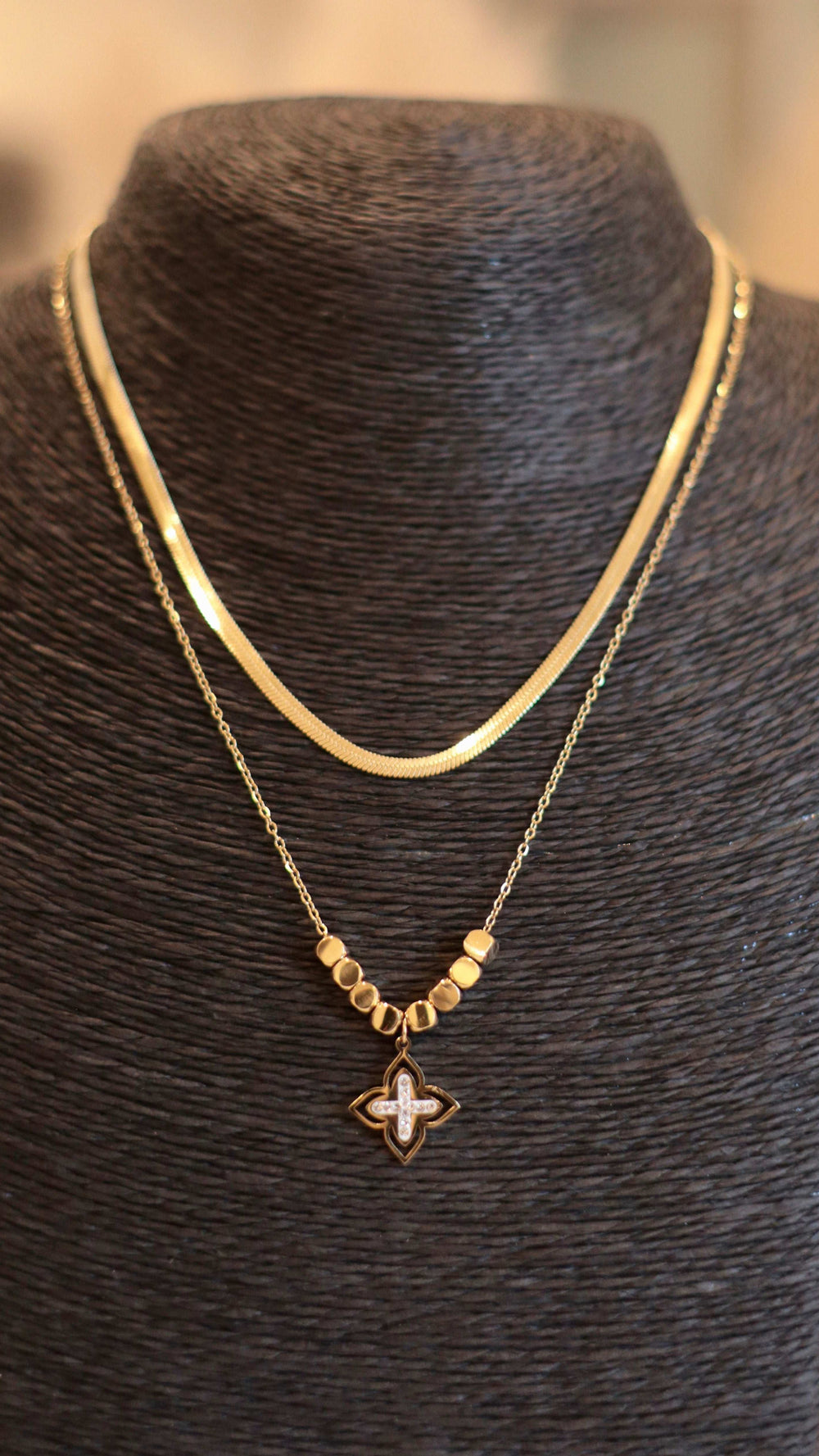Layered Herringbone & Star Pendant Necklace - Occean By Soumali