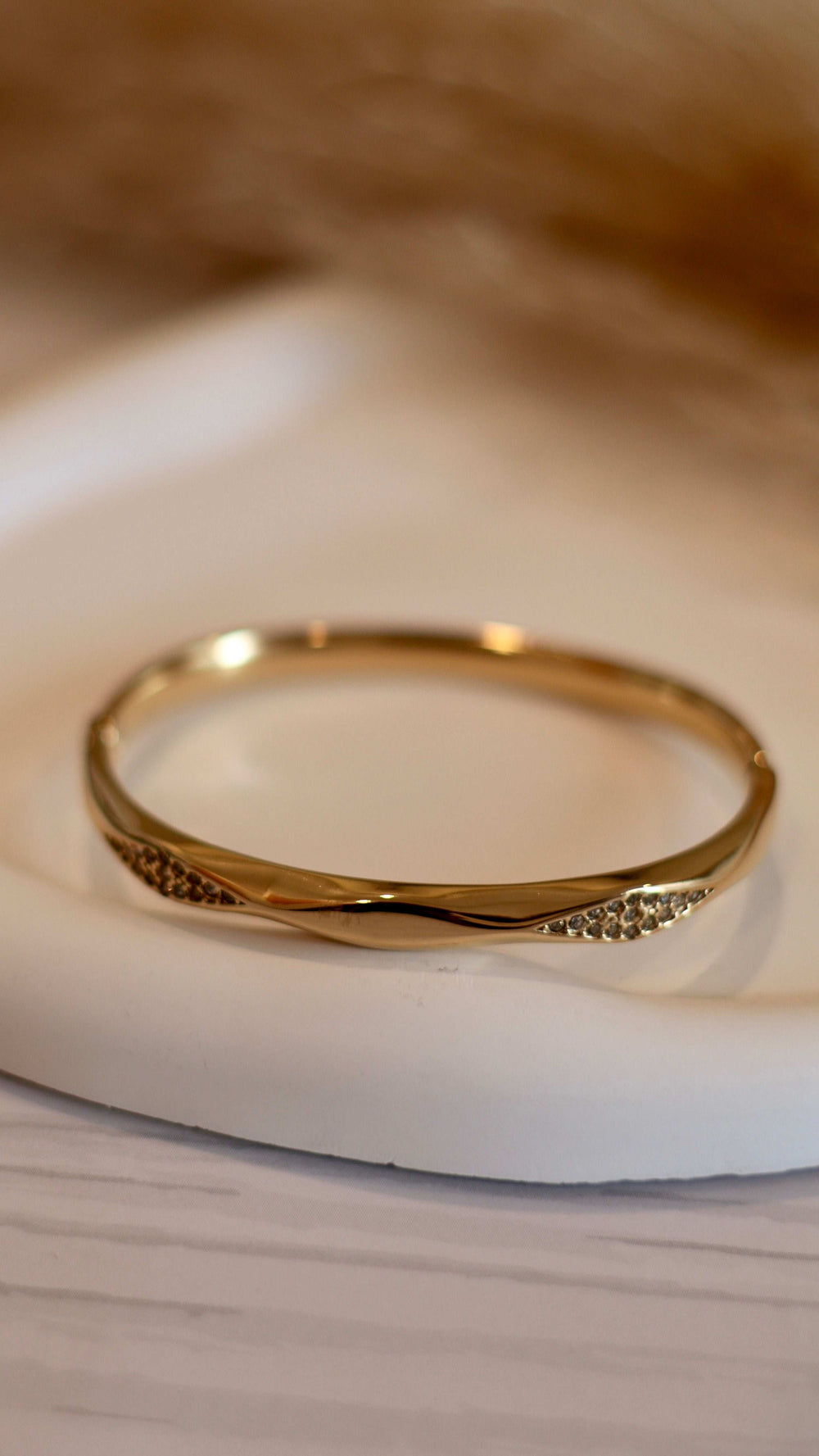 Minimalist Anti-Tarnish Waterproof Elegant Bangle - Occean By Soumali